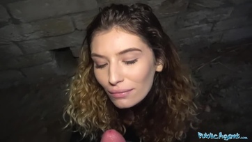 Gimis leányzó zöldhasúért kupakol Thumb